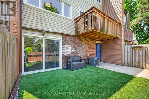 41 Longwood Avenue Ottawa ON K2H 6G5