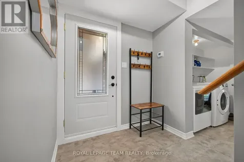 41 Longwood Avenue Ottawa ON K2H 6G5
