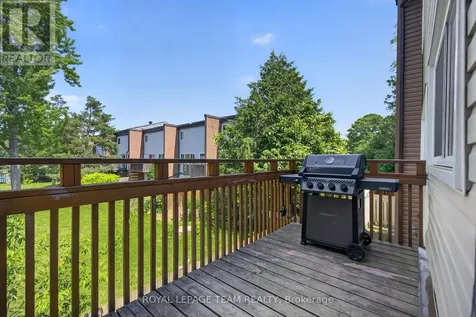 41 Longwood Avenue Ottawa ON K2H 6G5