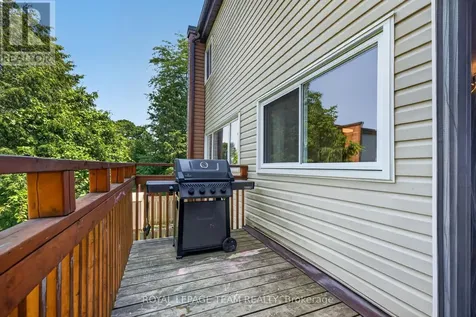 41 Longwood Avenue Ottawa ON K2H 6G5