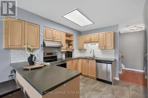 41 Longwood Avenue Ottawa ON K2H 6G5