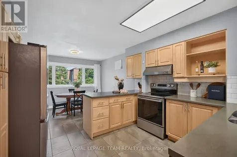 41 Longwood Avenue Ottawa ON K2H 6G5