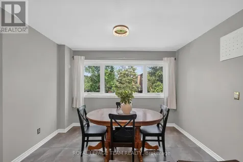 41 Longwood Avenue Ottawa ON K2H 6G5