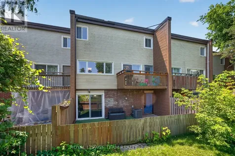 41 Longwood Avenue Ottawa ON K2H 6G5