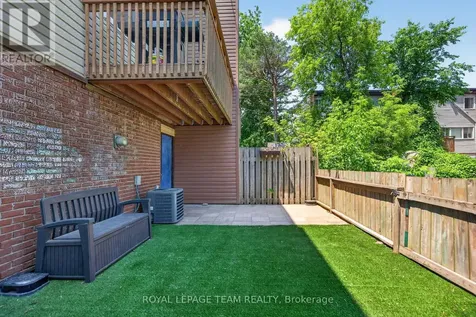41 Longwood Avenue Ottawa ON K2H 6G5