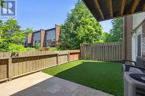 41 Longwood Avenue Ottawa ON K2H 6G5