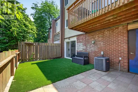 41 Longwood Avenue Ottawa ON K2H 6G5