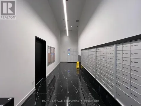 180 George Street Ottawa ON K1N 0G8