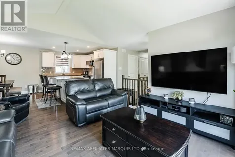 2 Mercier Avenue East Cornwall ON K6K 1S9