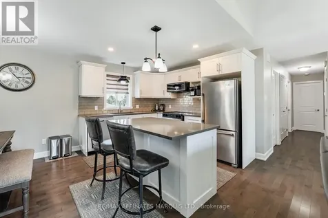 2 Mercier Avenue East Cornwall ON K6K 1S9