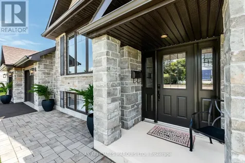 2 Mercier Avenue East Cornwall ON K6K 1S9