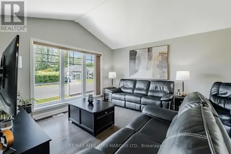 2 Mercier Avenue East Cornwall ON K6K 1S9