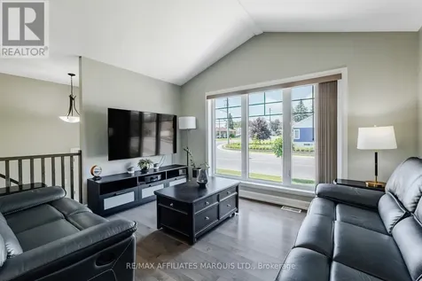 2 Mercier Avenue East Cornwall ON K6K 1S9