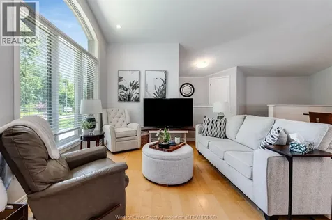895 Malott Avenue Kingsville ON N9Y 3C3