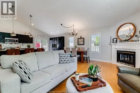 895 Malott Avenue Kingsville ON N9Y 3C3