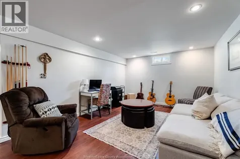 895 Malott Avenue Kingsville ON N9Y 3C3