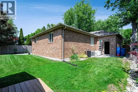 895 Malott Avenue Kingsville ON N9Y 3C3