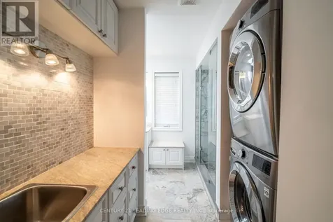 6 Stonegate Street Whitchurch-stouffville ON L0H 1G0