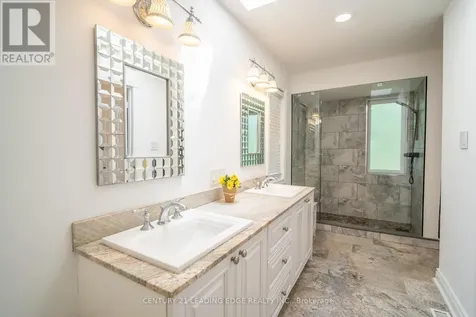 6 Stonegate Street Whitchurch-stouffville ON L0H 1G0