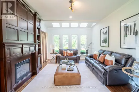 6 Stonegate Street Whitchurch-stouffville ON L0H 1G0