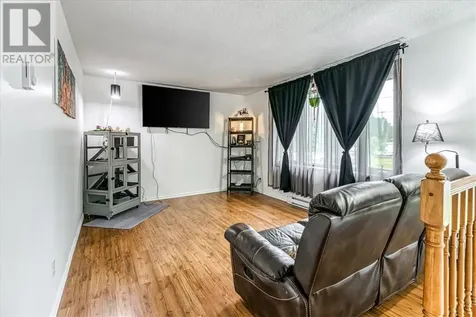 5372 Donald Street Azilda ON P0M 1B0