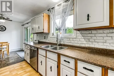5372 Donald Street Azilda ON P0M 1B0