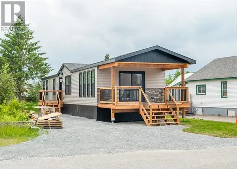 3 Clyde Street Capreol ON P0M 1H0