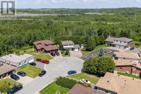 1377 Rideau Street Sudbury ON P3A 5B7