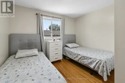 1121 Valentine Drive Cambridge ON N2H 2N9