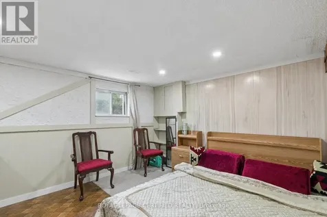 1121 Valentine Drive Cambridge ON N2H 2N9