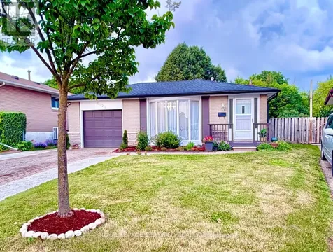 1121 Valentine Drive Cambridge ON N2H 2N9