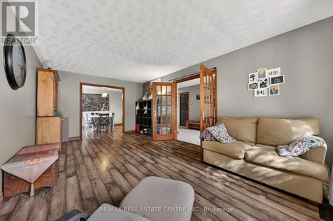 86 Chimney Hill Drive Cambridge ON N1T 1H3