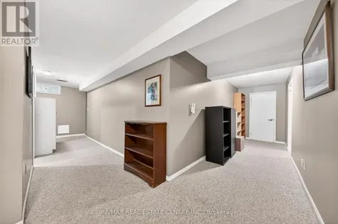 86 Chimney Hill Drive Cambridge ON N1T 1H3
