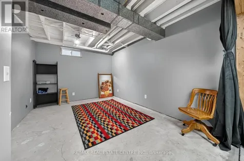 86 Chimney Hill Drive Cambridge ON N1T 1H3