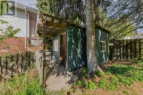 86 Chimney Hill Drive Cambridge ON N1T 1H3