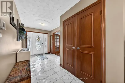 86 Chimney Hill Drive Cambridge ON N1T 1H3
