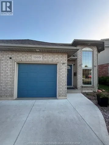 1509 Durocher Lasalle ON N9H 2R1