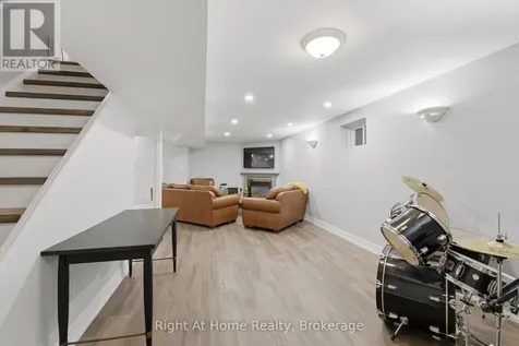 57 Lauchlin Crescent Halton Hills (georgetown) ON L7G 5R5