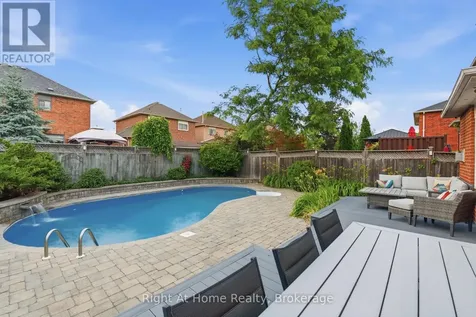 57 Lauchlin Crescent Halton Hills (georgetown) ON L7G 5R5