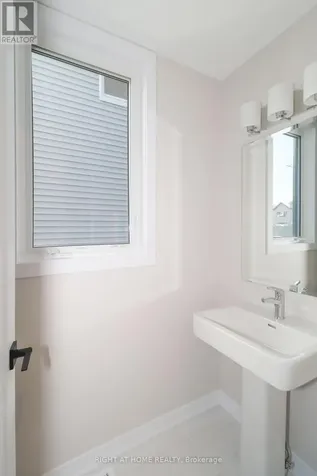 333 Peninsula Road Ottawa ON K0A 2Z0
