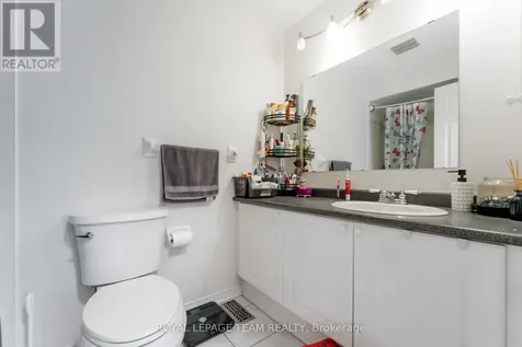 16 Cohen Avenue Ottawa ON K2L 4E9