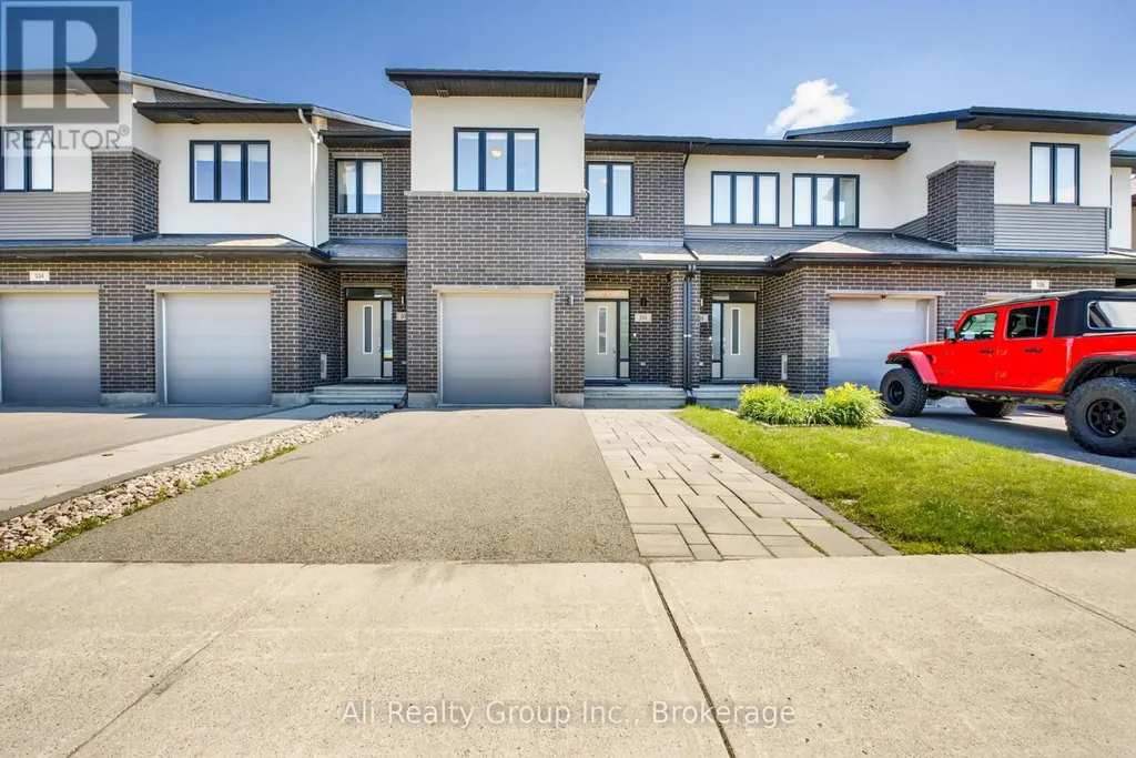 330 Nonius Street Ottawa ON K2V 0E1