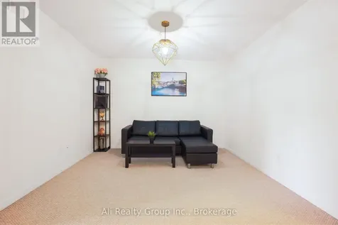 330 Nonius Street Ottawa ON K2V 0E1