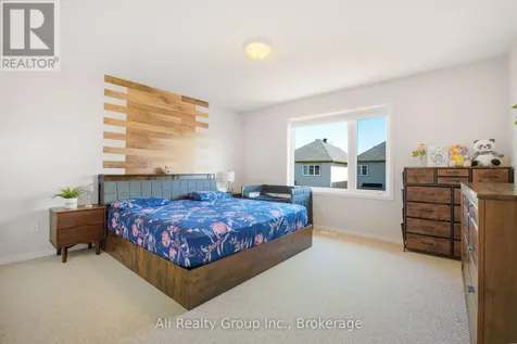 330 Nonius Street Ottawa ON K2V 0E1