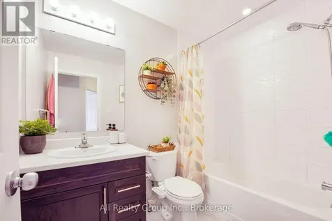 330 Nonius Street Ottawa ON K2V 0E1