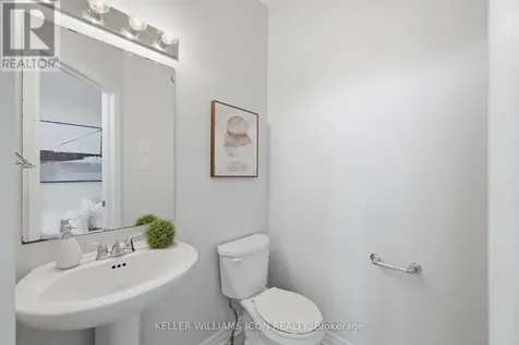 636 Tennant Way Ottawa ON K4M 0C7