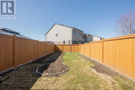 636 Tennant Way Ottawa ON K4M 0C7
