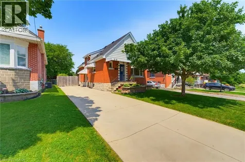 282 East 13th Street Hamilton ON L9A 3Z9