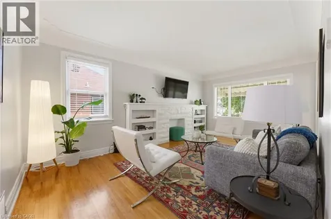 282 East 13th Street Hamilton ON L9A 3Z9