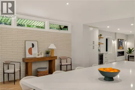 274 Mountain Brow Boulevard Hamilton ON L8T 1A6